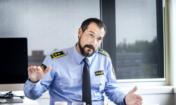 image: Svarer på kritikken